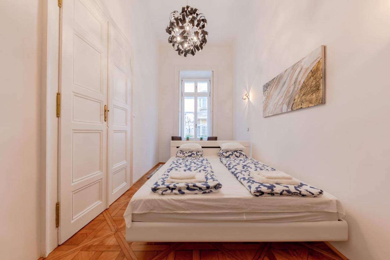 La Fortezza Panzio บูดาเปสต์ ภายนอก รูปภาพ