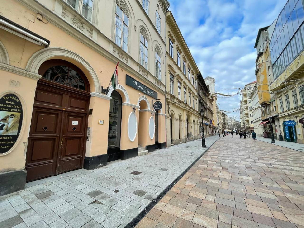 La Fortezza Panzio บูดาเปสต์ ภายนอก รูปภาพ